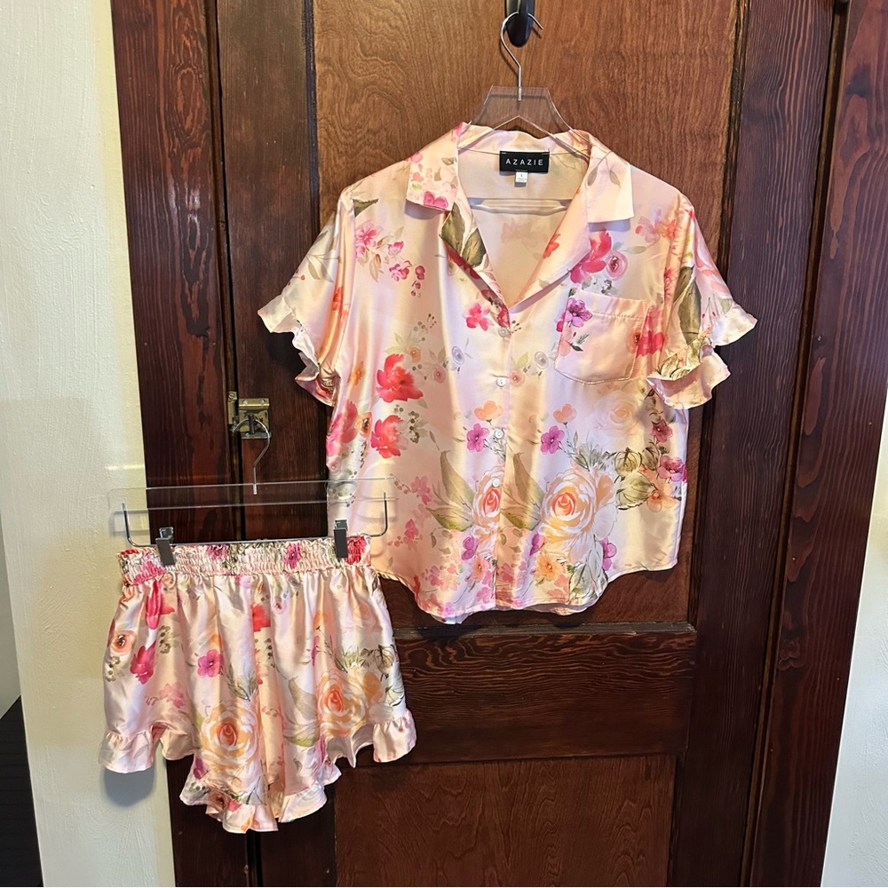 Azazie Satin Floral Pajama Set - Pink and Cream